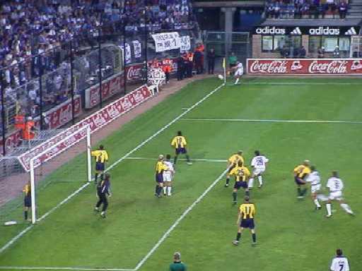 CornerKick1